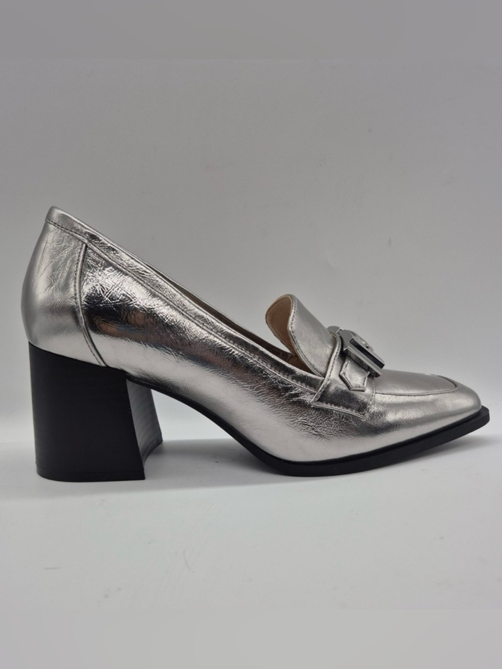 NWT Alex Marie Silver Metallic Block Heel Loafer Sz.8,5